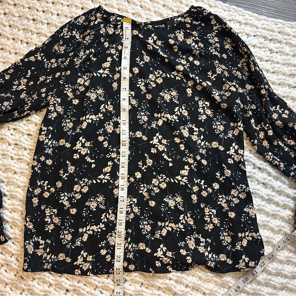Floral Black Women's Top ANA small